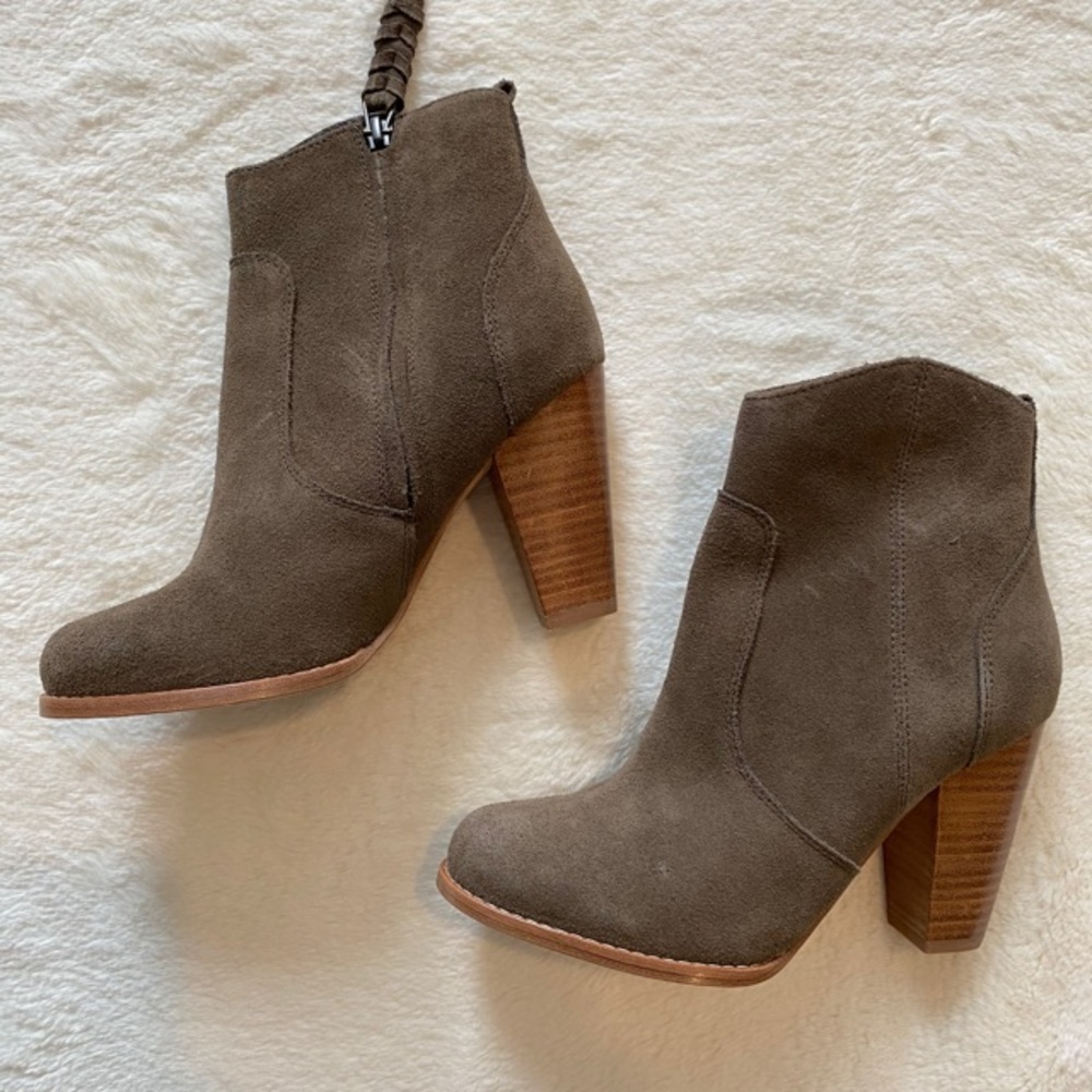 Joie Dalton Suede Booties NWOT